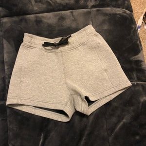 Lululemon Every Moment Short